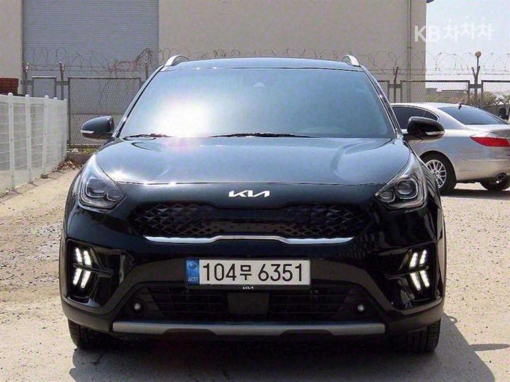 Kia Niro 1.6 HEV Signature 2