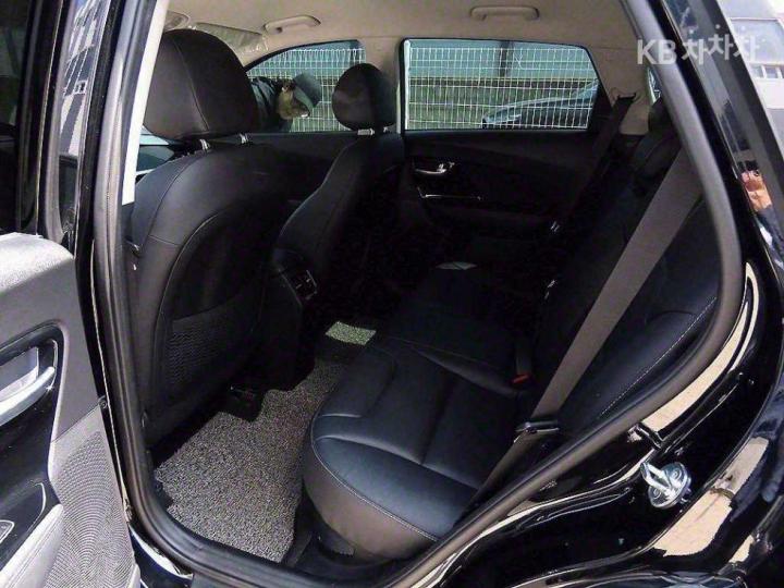 Kia Niro 1.6 HEV Signature 7