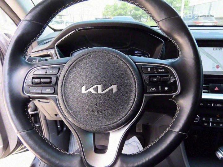 Kia Niro 1.6 HEV Signature 9