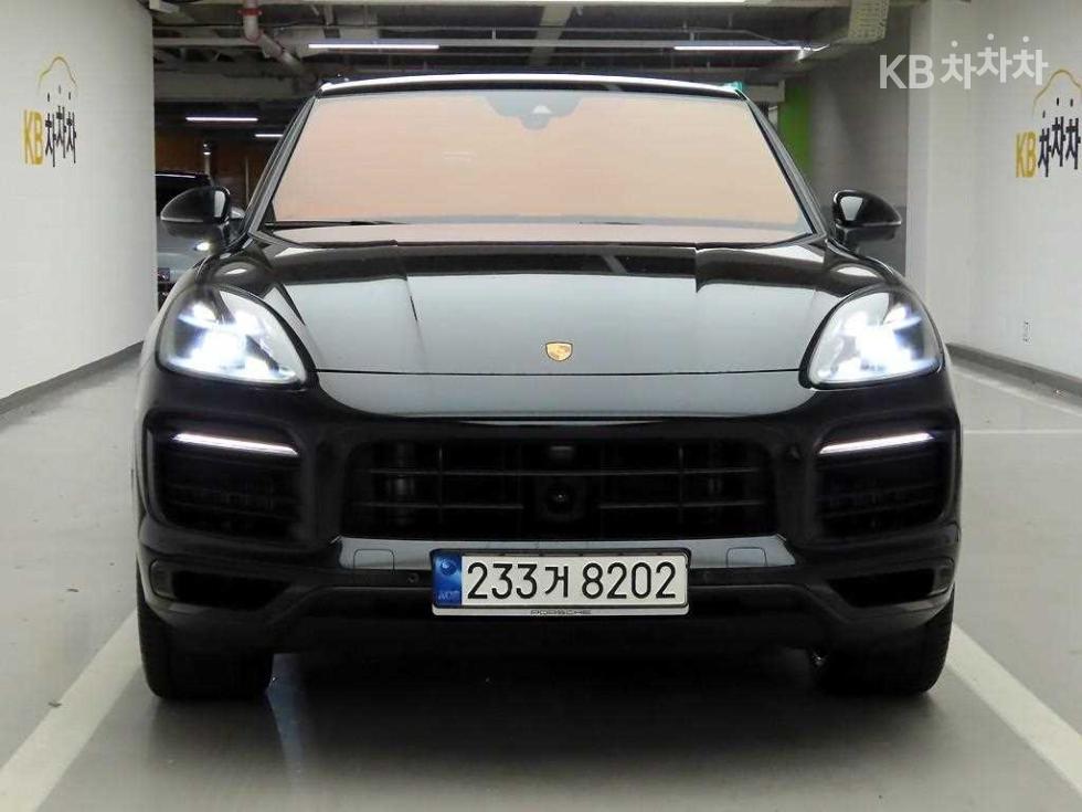 2023 porsche cayenne