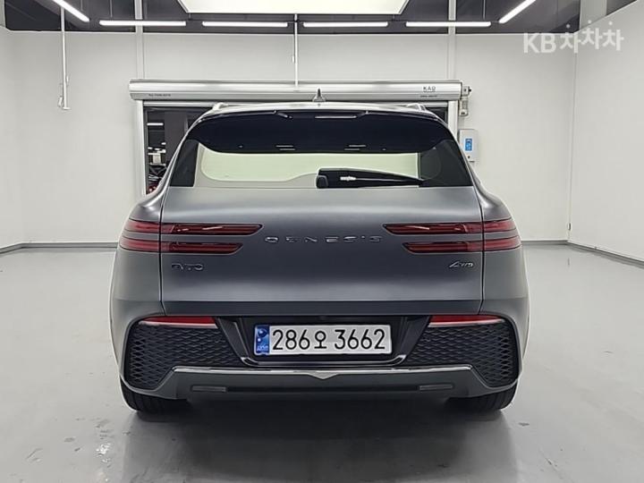 Genesis GV70 Diesel 2.2 AWD 4