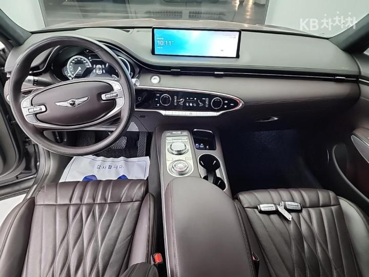 Genesis GV70 Diesel 2.2 AWD 8