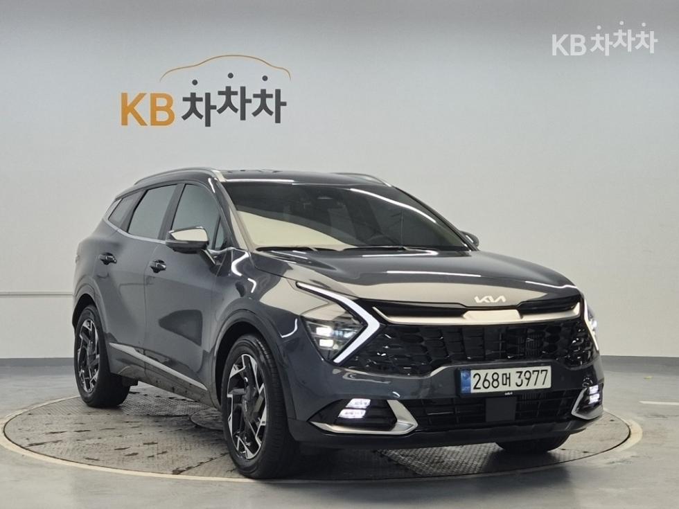 2022 - kia sportage