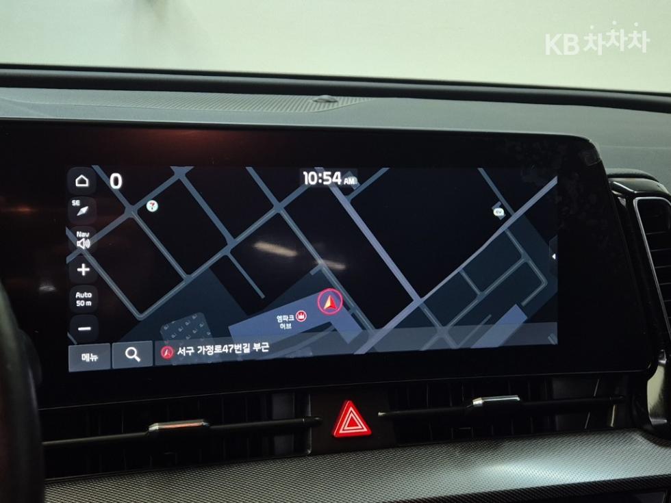 2022 - kia sportage