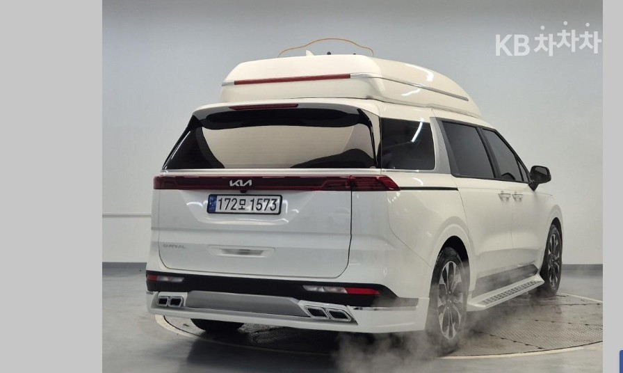 Kia Carnival — miniaturë 4