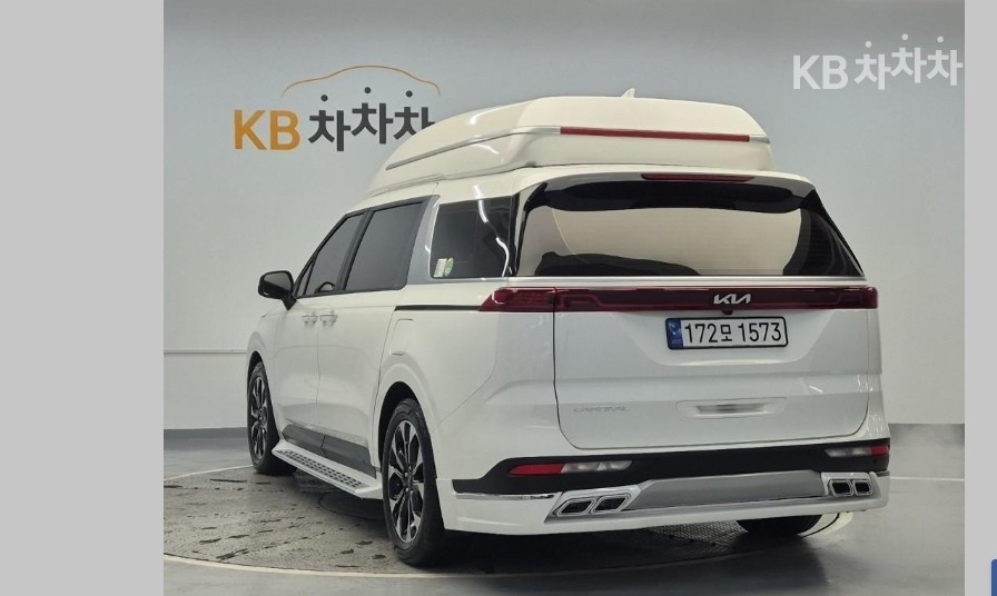 Kia Carnival — miniaturë 3