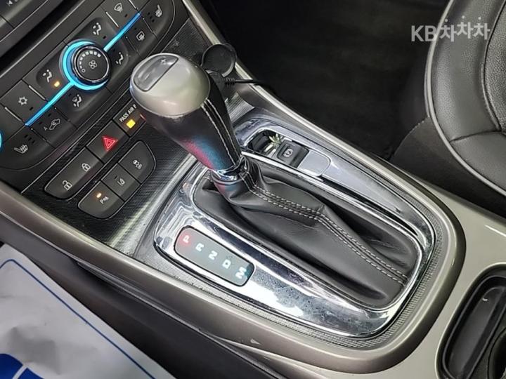 Chevrolet Malibu 2.0 LTZ Base Type 9