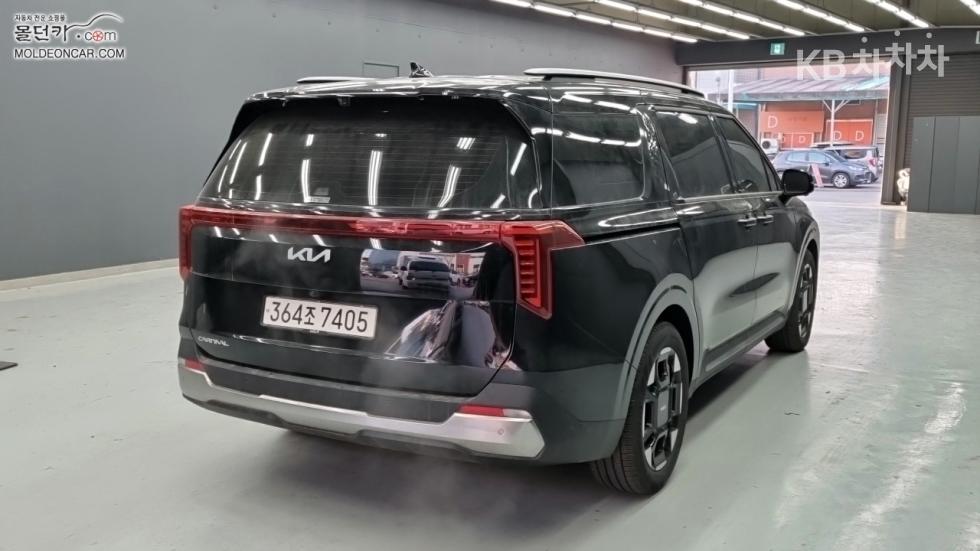 2025 - kia carnival