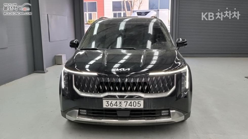 2025 - kia carnival
