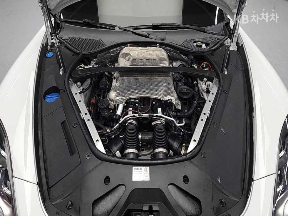 Porsche Panamera — miniaturë 5