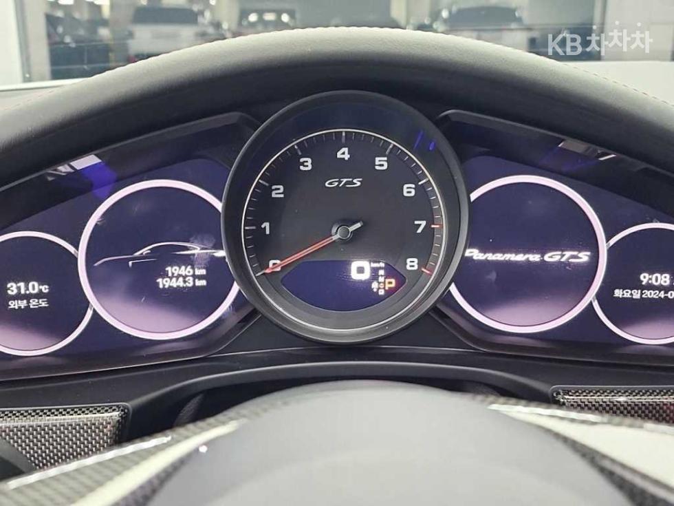 Porsche Panamera — miniaturë 6