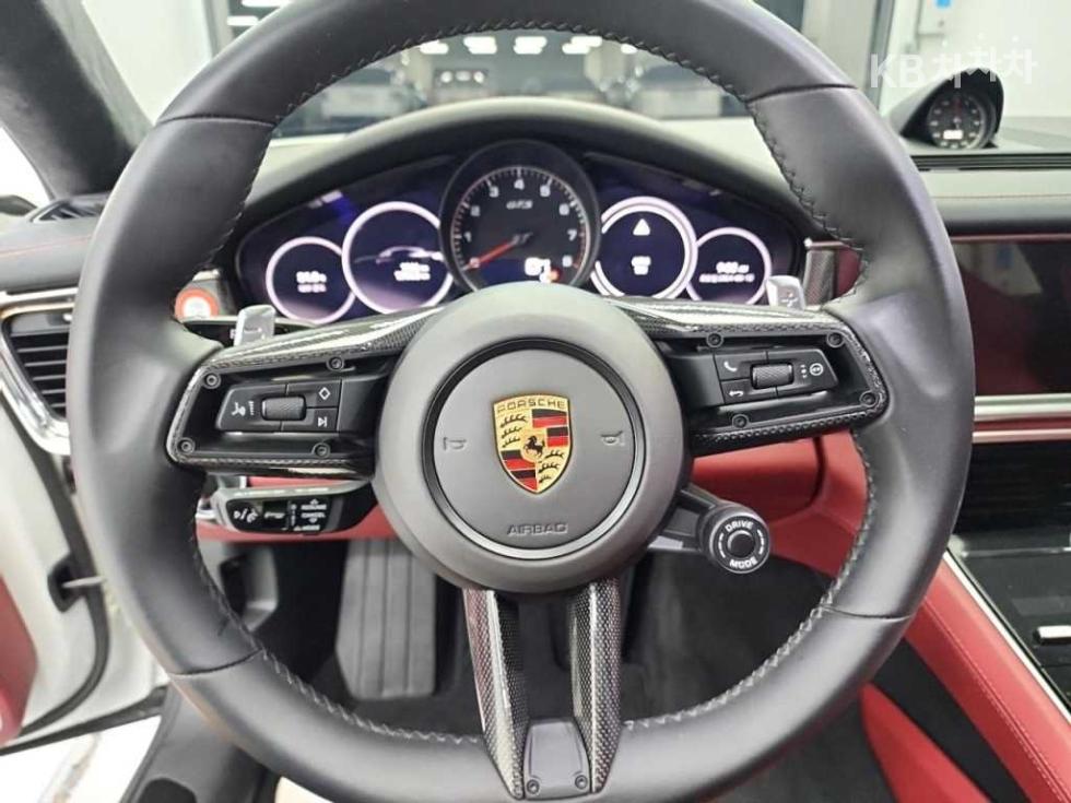 Porsche Panamera — miniaturë 9