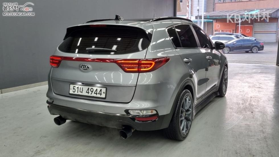 2019 - kia sportage