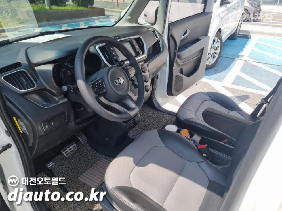2019 - kia ray