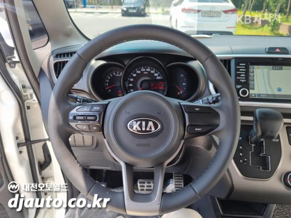 2019 - kia ray