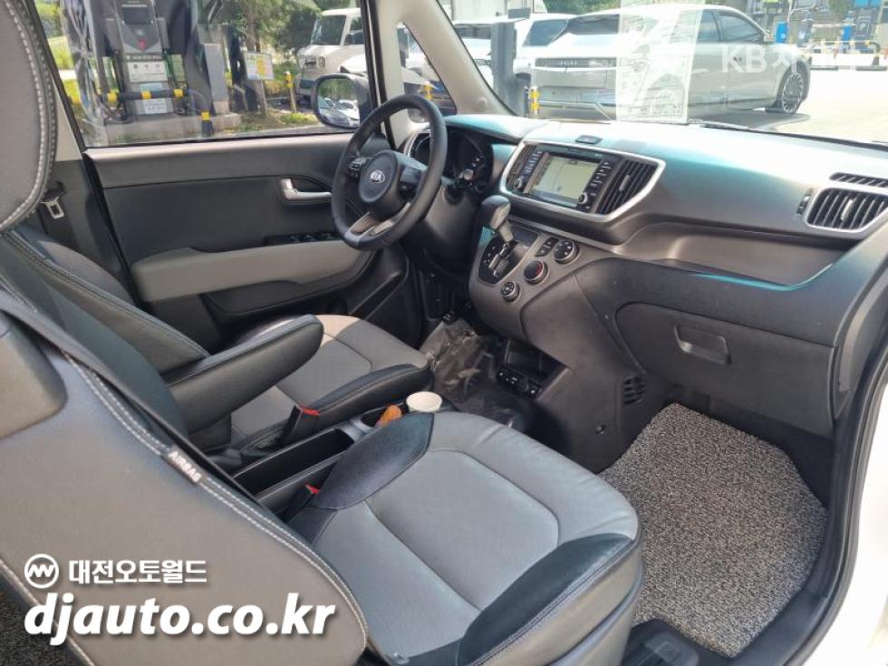 2019 - kia ray