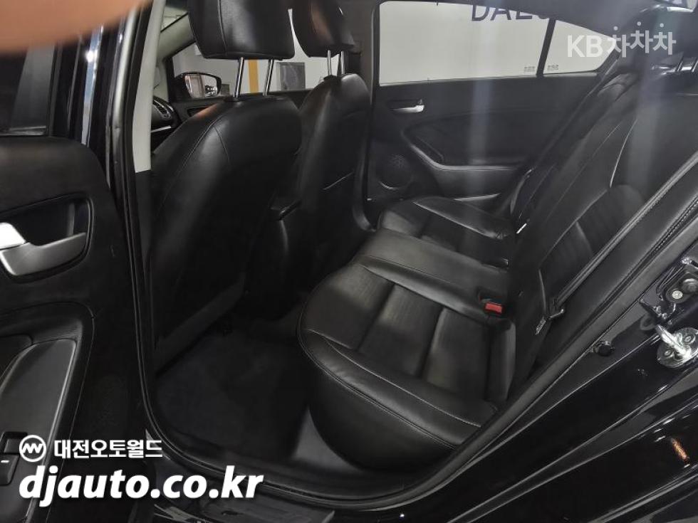 2016 - kia k3