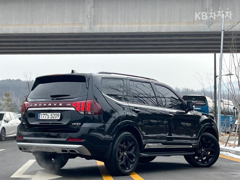 2021 - kia mohave