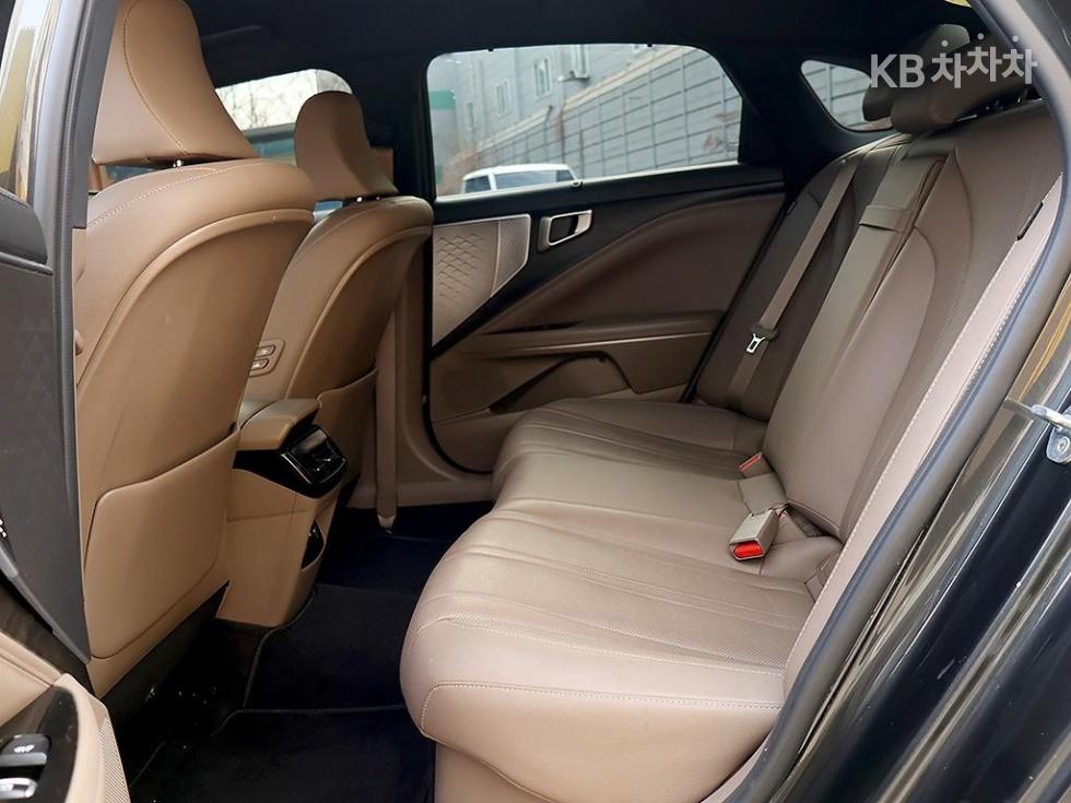 Kia K8 — miniaturë 14