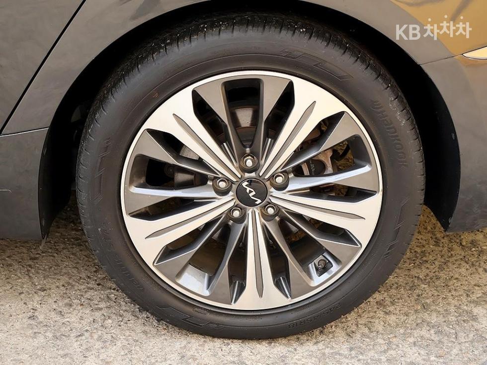 Kia K8 — miniaturë 19