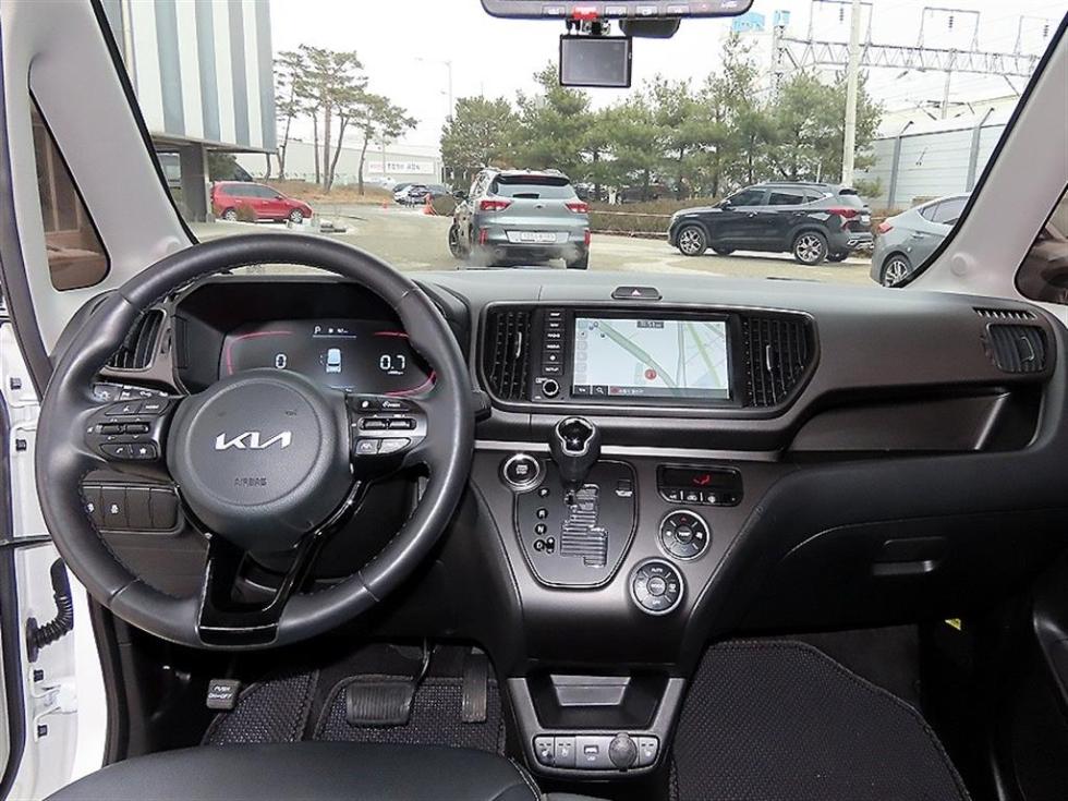 2023 - kia ray