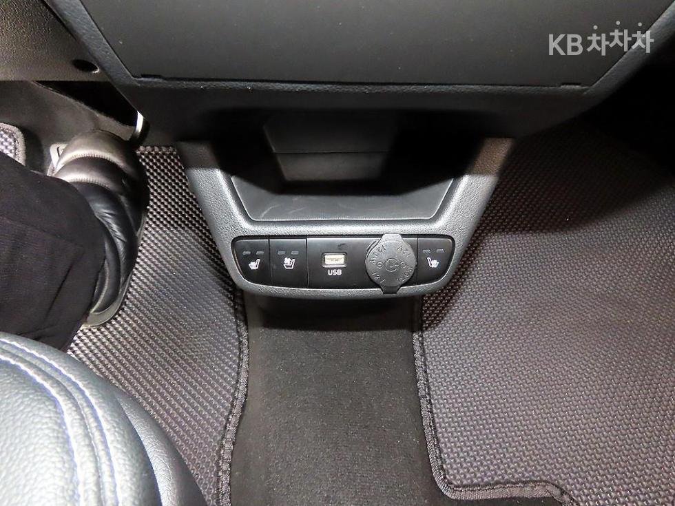 2023 - kia ray