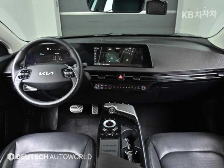 Kia EV6 Long Range 2WD Earth 8