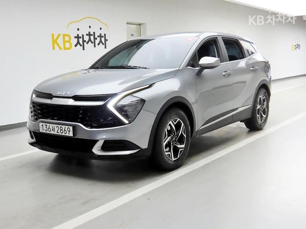 2023 - kia sportage