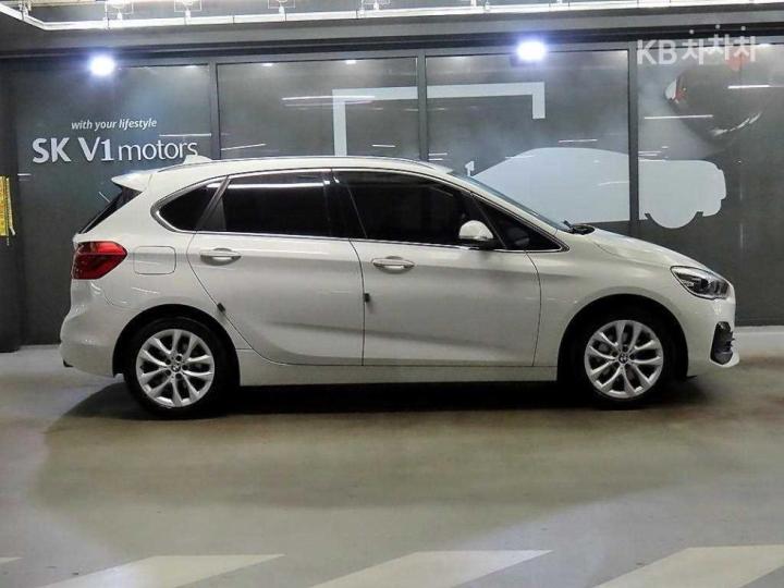 BMW 2 Series Active Tourer F45 Joy 4