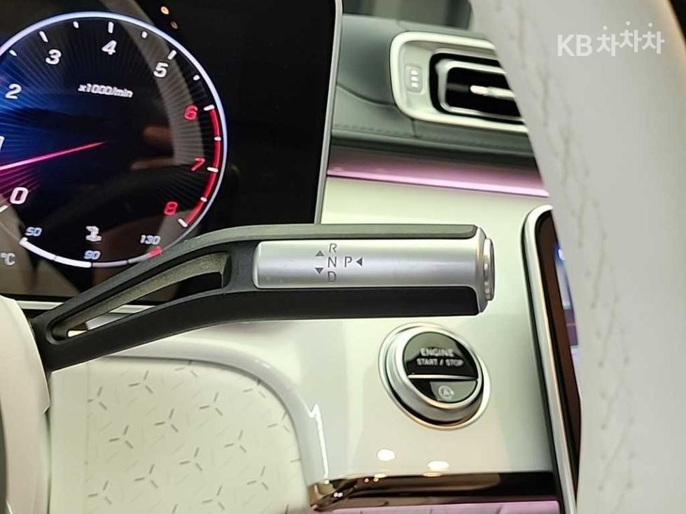 Mercedes-Benz S-klasse — miniaturë 8