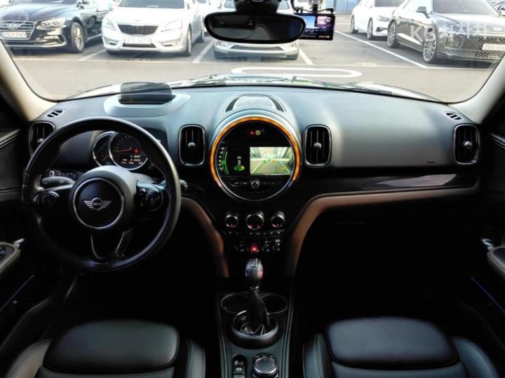 Mini Countryman F60 2.0 Cooper D All4 Hightrim 6