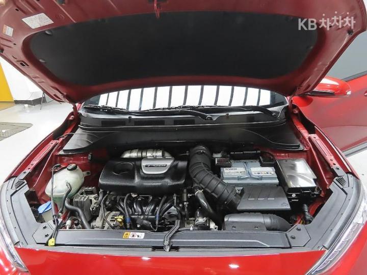 Hyundai Kona 1.6 Turbo Premium 9