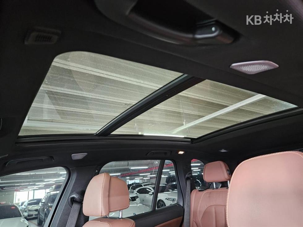 BMW X5 — miniaturë 11