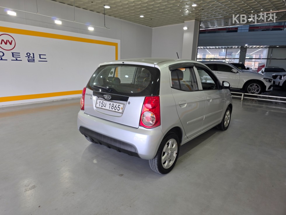 2011 - kia morning
