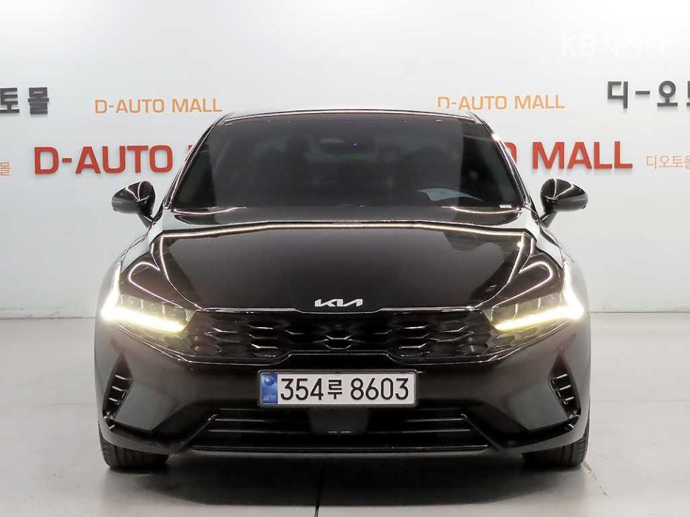2023 - kia k5