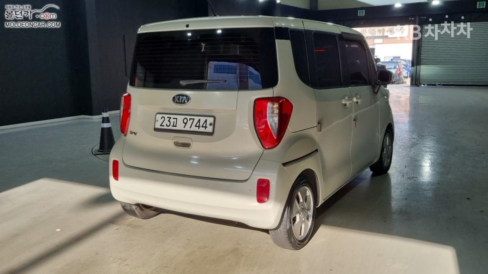 2016 - kia ray