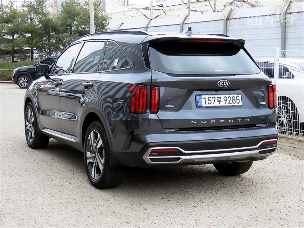 2021 - kia sorento