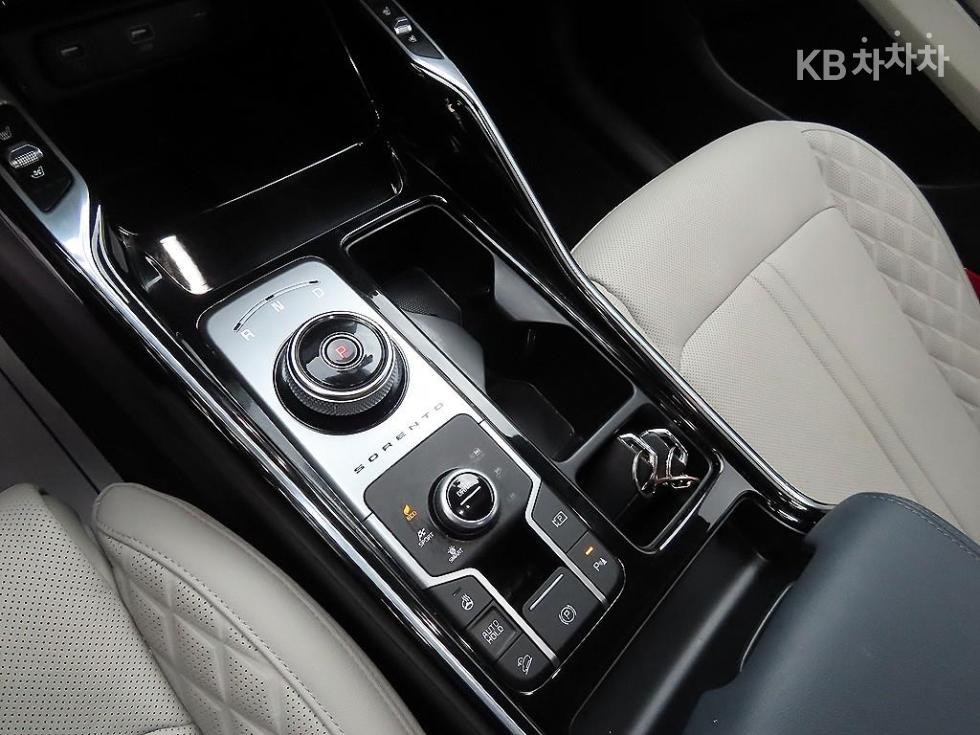 2021 - kia sorento