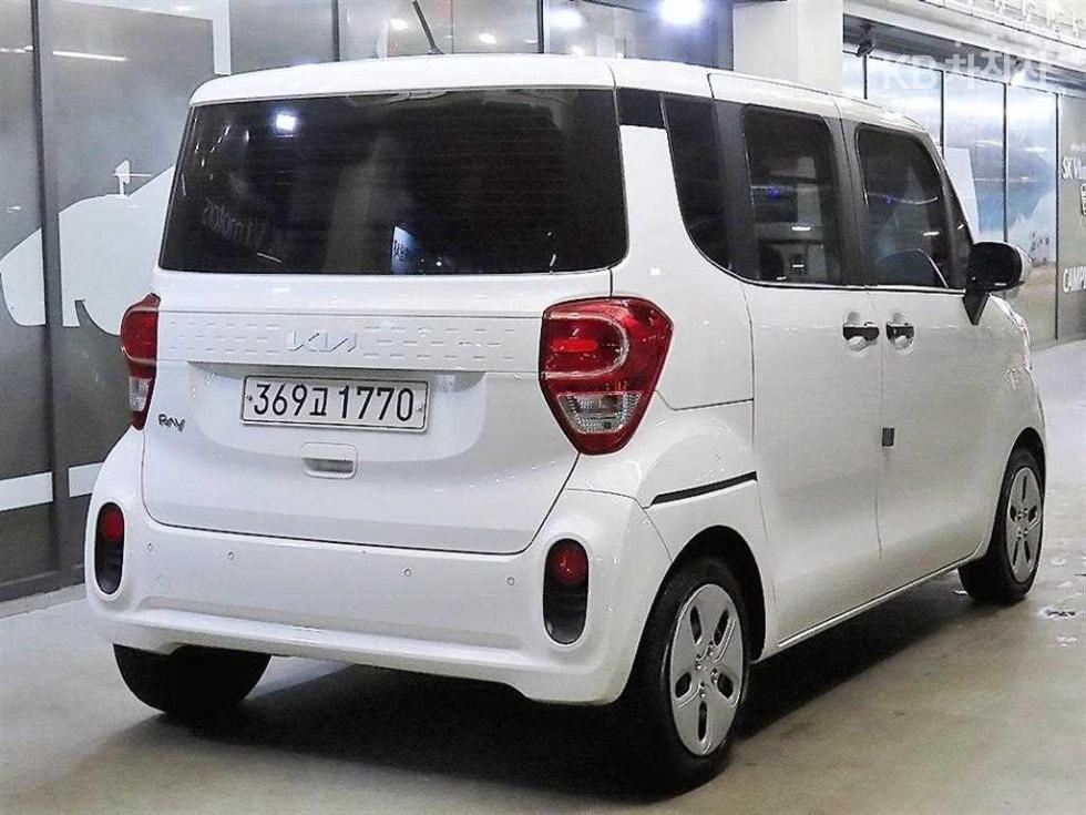 2022 - kia ray