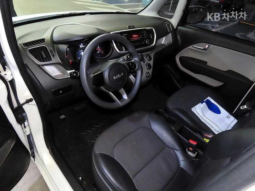 2022 - kia ray