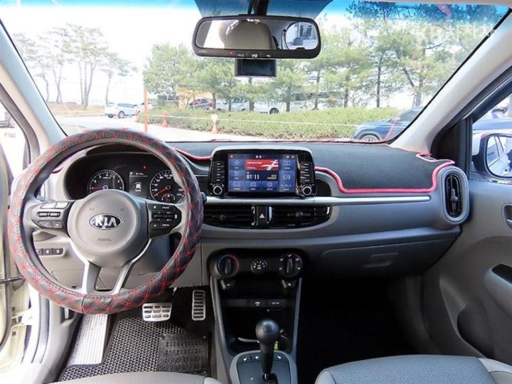 Kia Morning Urban JA 1.0 Gasoline Prestige 8