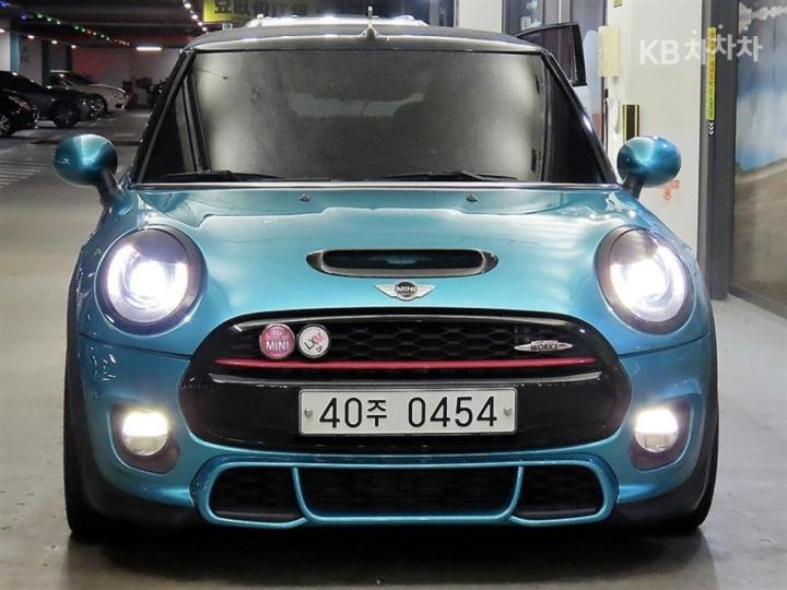 Mini Cooper Convertible New S 2.0 Base Type 3