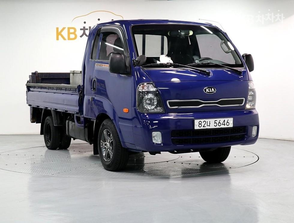 2014 - kia bongo iii
