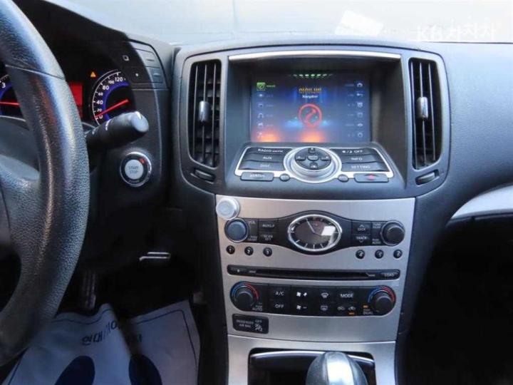 Infiniti G G35 Sedan Premium 9