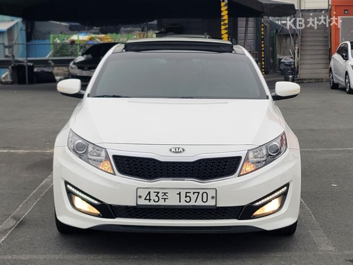 Kia K5 2.0 LPI — foto 1