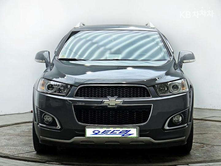 Chevrolet Captiva 2WD LT