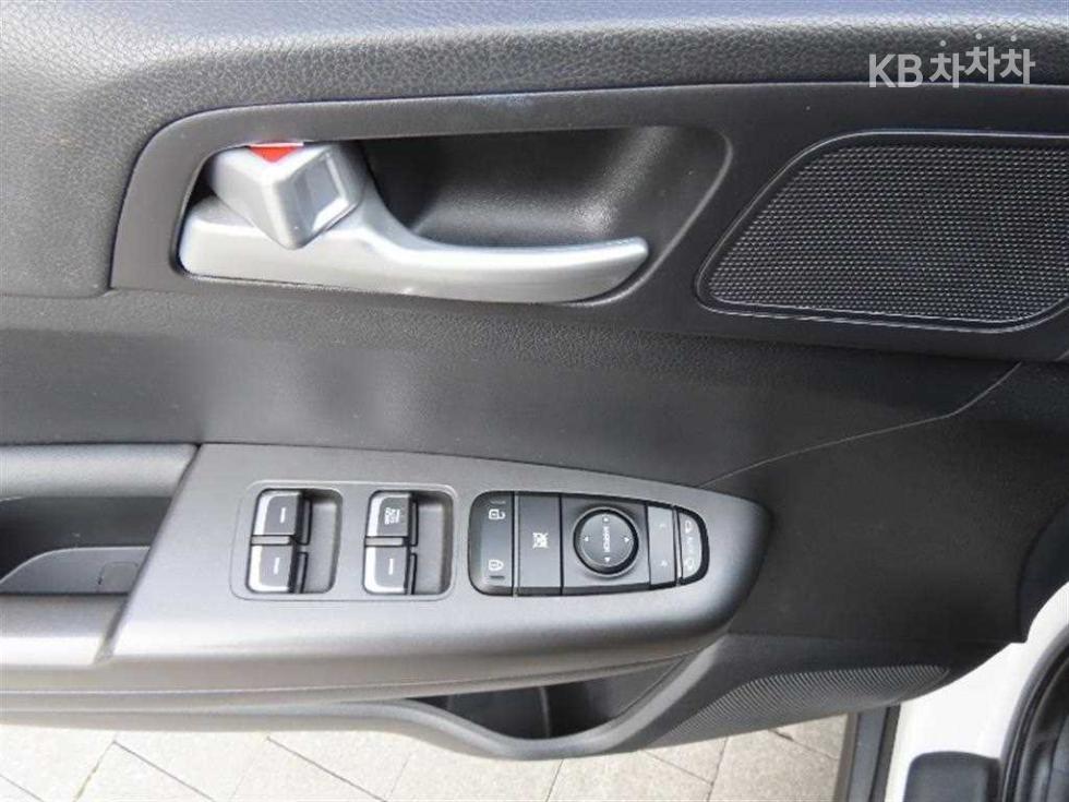 2018 - kia sportage