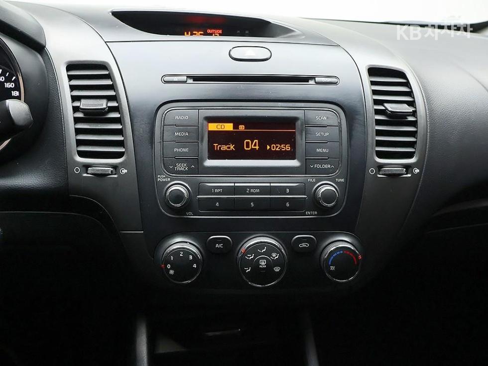 2014 - kia k3