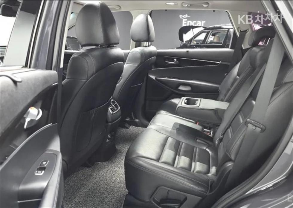 2019 - kia sorento
