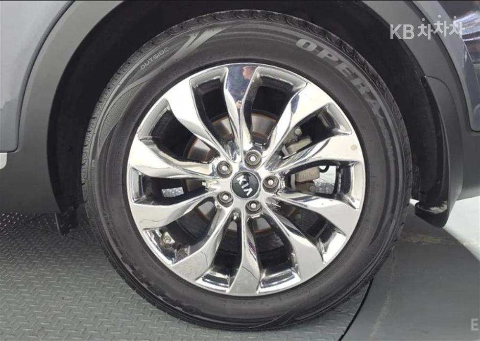2019 - kia sorento